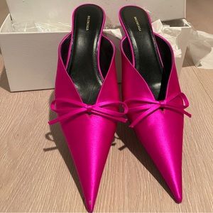 Balenciaga knife mules